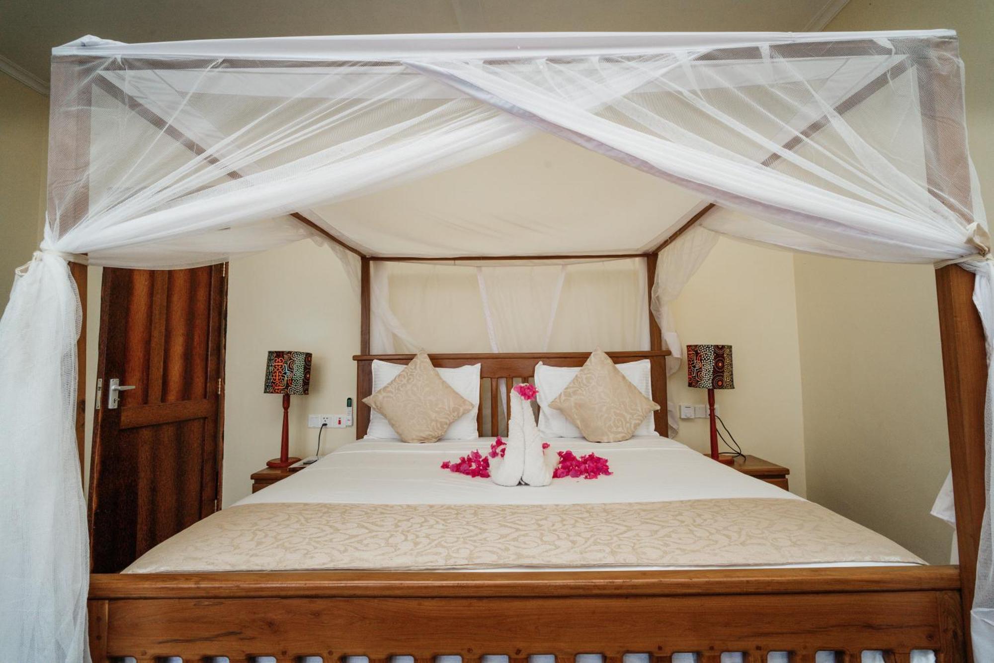 Maisara Mafia Beach Lodge كيليندوني المظهر الخارجي الصورة